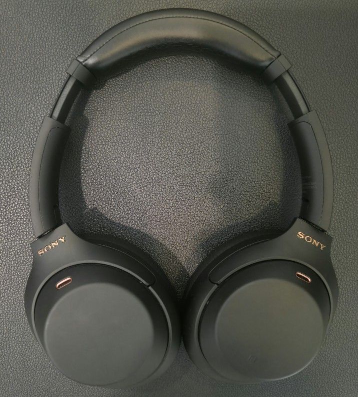 Sony WH-1000XM4 Wireless Premium Noise Canceling Overhead Headphones with Mic
