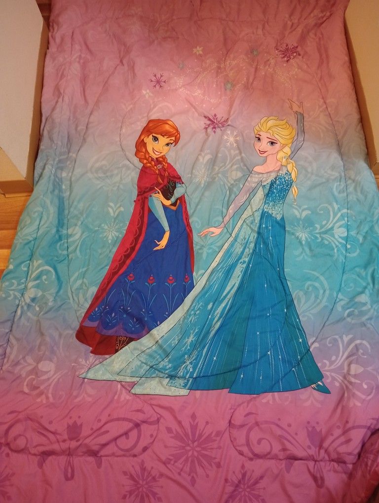 Twin Size Blankets 
