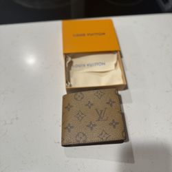 Louis Vuitton Brown Men’s Wallet 