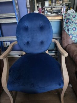 King Louise royal blue hand carved and pleated