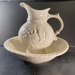 MCCOY Antique Pottery Turkey Gold Speck Flake Wash Basin & Pitcher Set