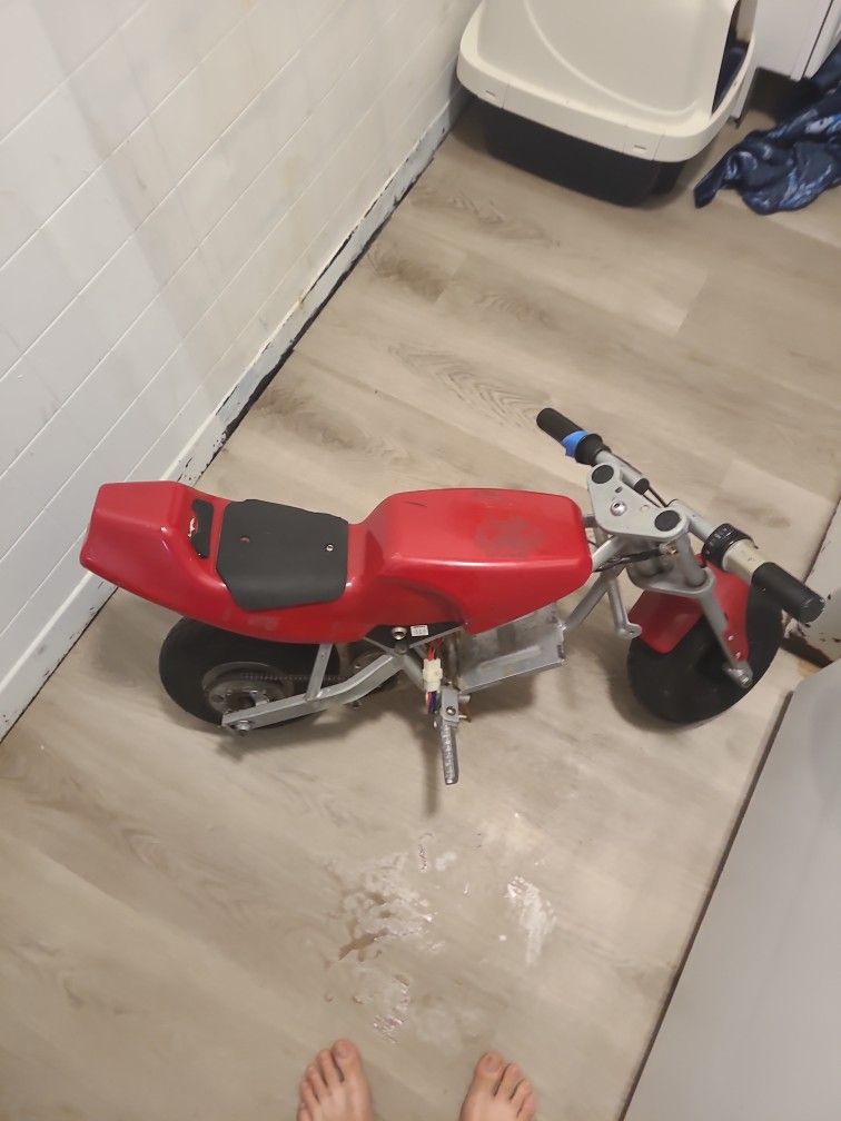 Red Razor Mini Bike