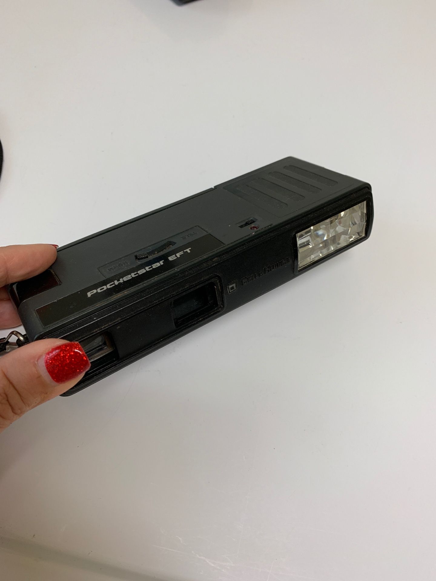 Pocketstar camera with film
