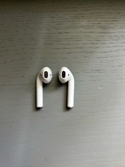 Apple Airpods (2nd Generation) Left and Right replacement AirPod