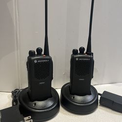 Lot Of 2 Motorola PR860 UHF 4W 16CH Two Way Radios  EXCELLENT 