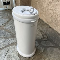 Free Diaper pale- Ubbi Brand 