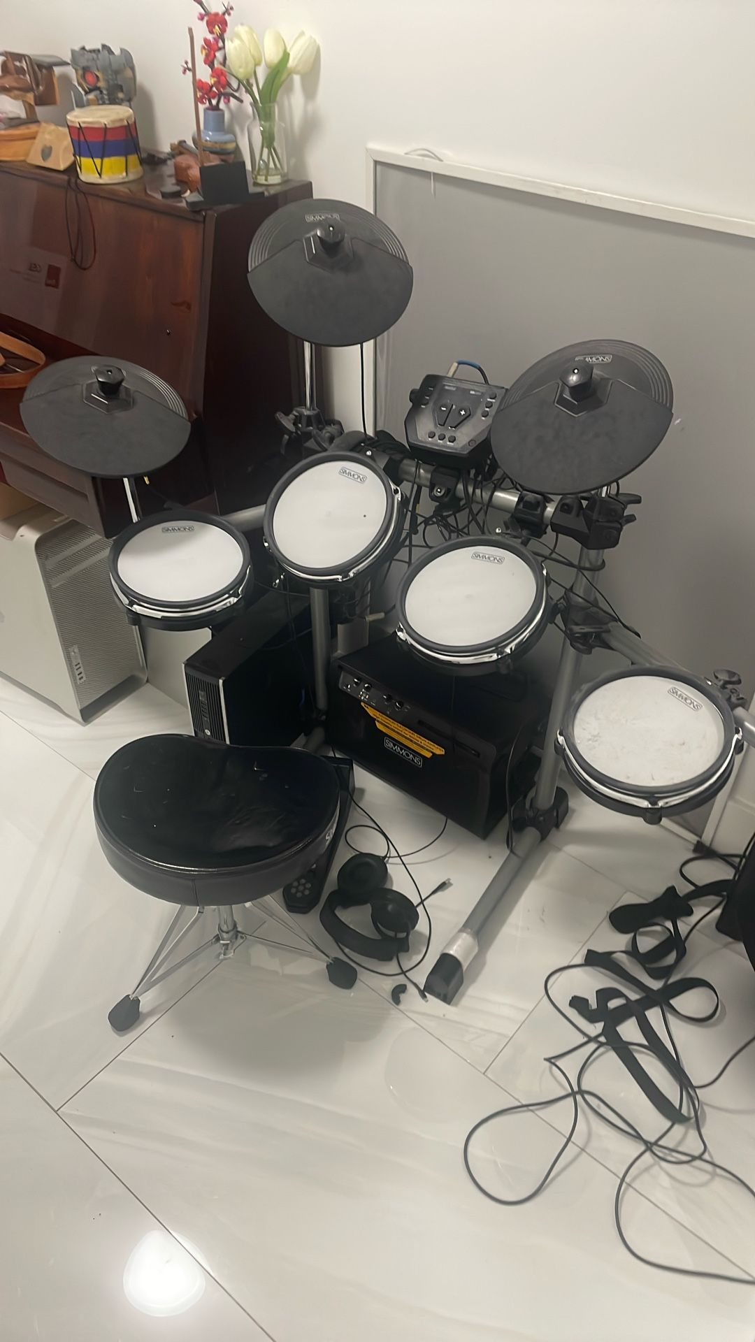 Selling Drum Set
