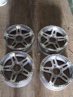 Set of four 13" aluminum wheels