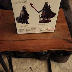 Start Wars new collectables new 100$  or best offer first come first serve.