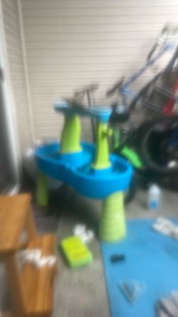 Kids Water Play Table Blue and Green