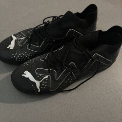 Tennis Shoes Pumas Future