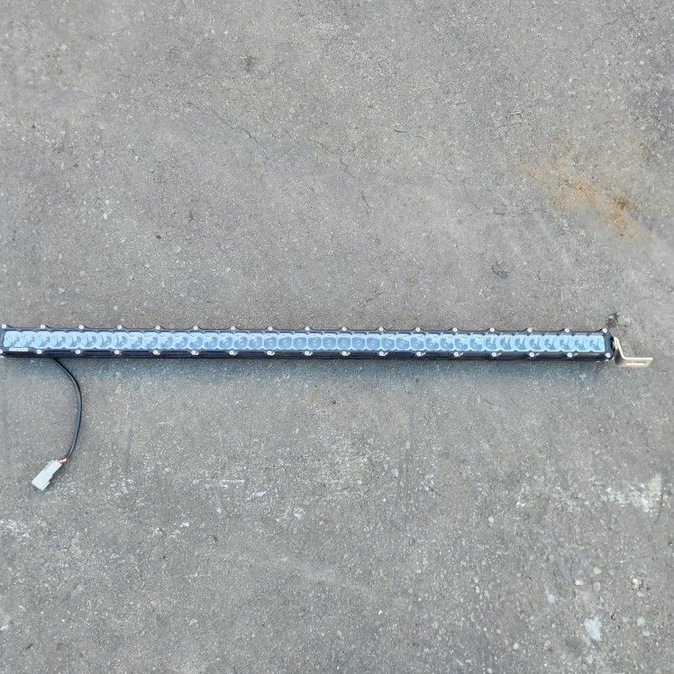 40 inch light bar. combo pattern. Heretic
