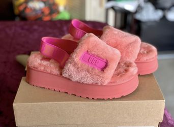 UGG WMNS DISCO SLIDE VIBRANT CORAL SIZE 8