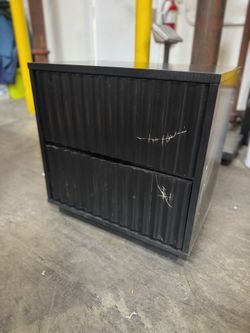 2 Drawer Nightstand