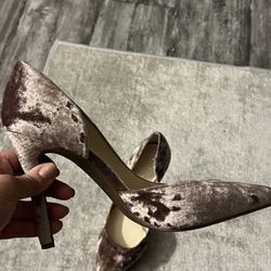 Jessica Simpson mauve Velvet Cashmere Pump