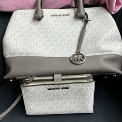 Michael Kors Bags 