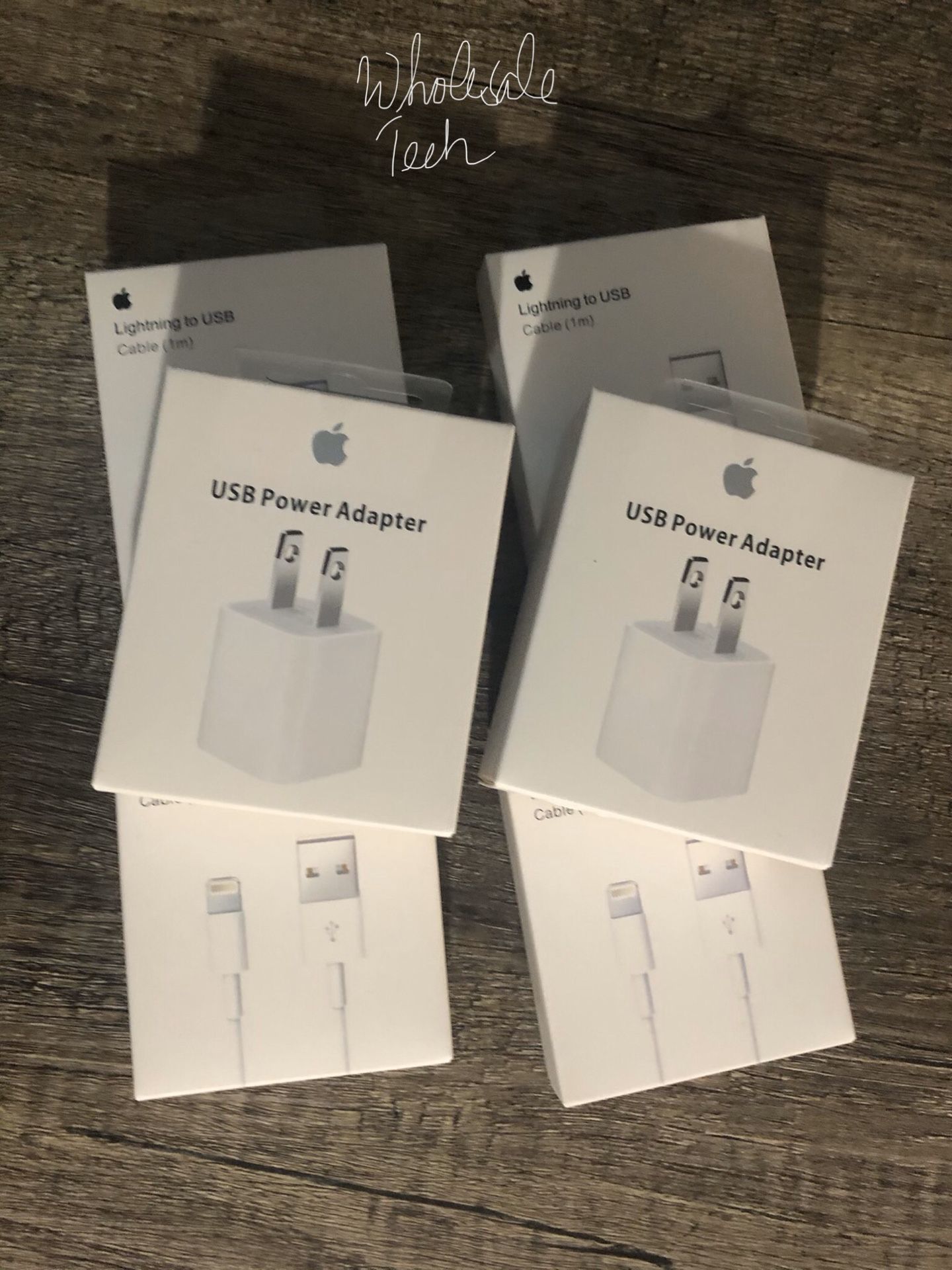 4 Original iPhone Apple Chargers & 2 Original iPhone Apple USB Power Adapters