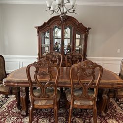 Dining Table With China Cabinet