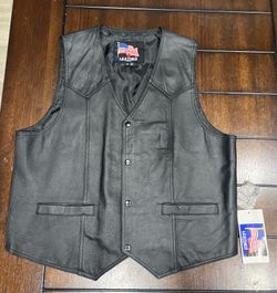 NWT USA Leather Vietnam Veteran Mens Motorcycle Biker Vest Snap Front Size XL