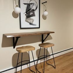 Breakfast Nook w/Chairs