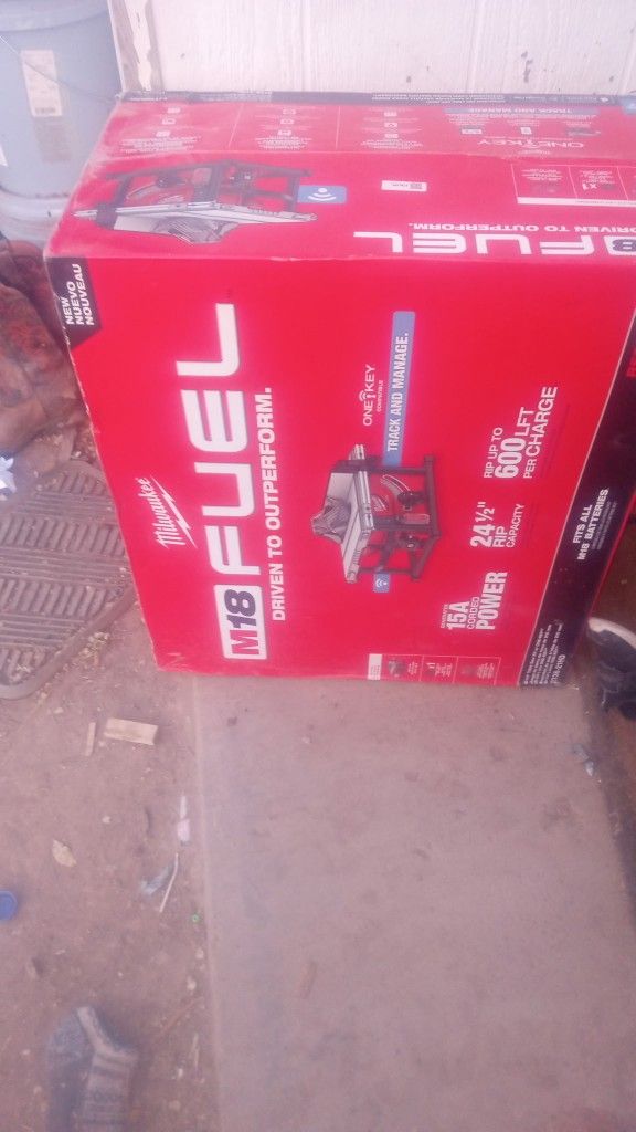 Milwaukee Table Saw