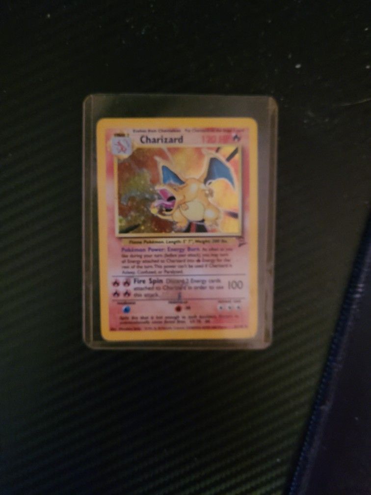 Charizard Pokémon Card