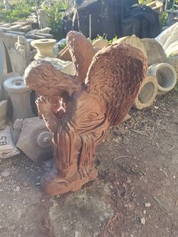 Freshly made concret statues