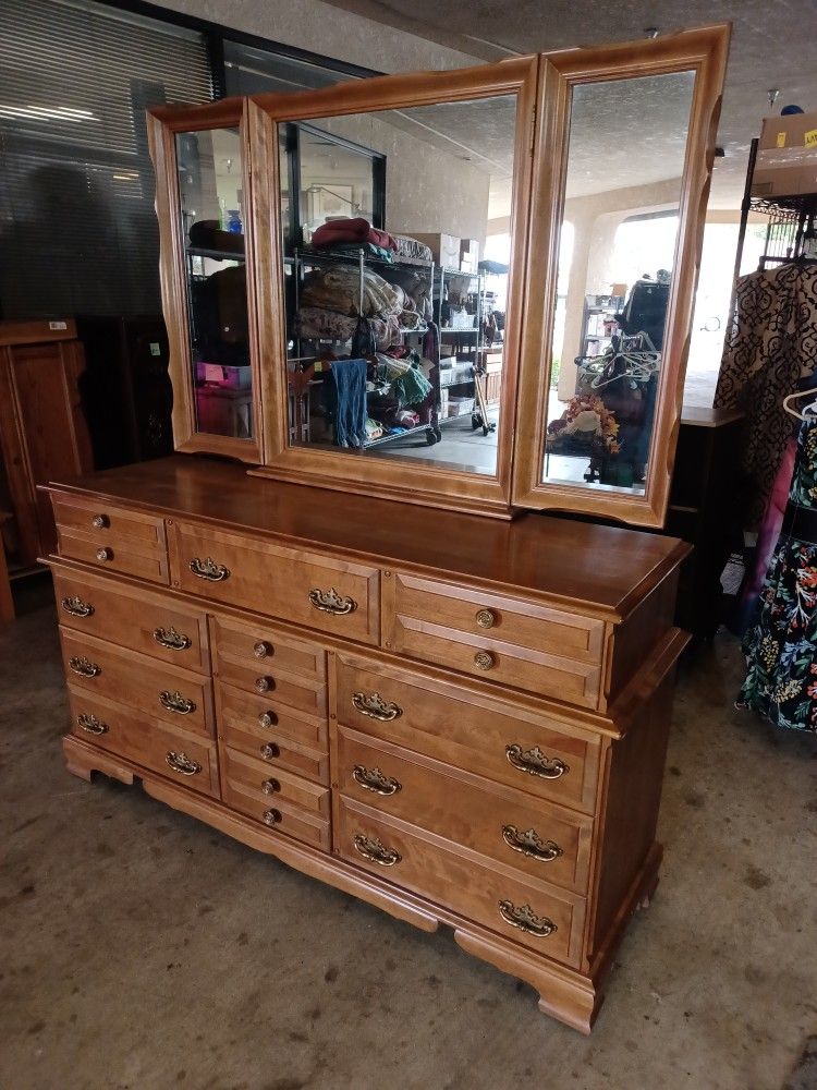 Dresser And Mirror 
