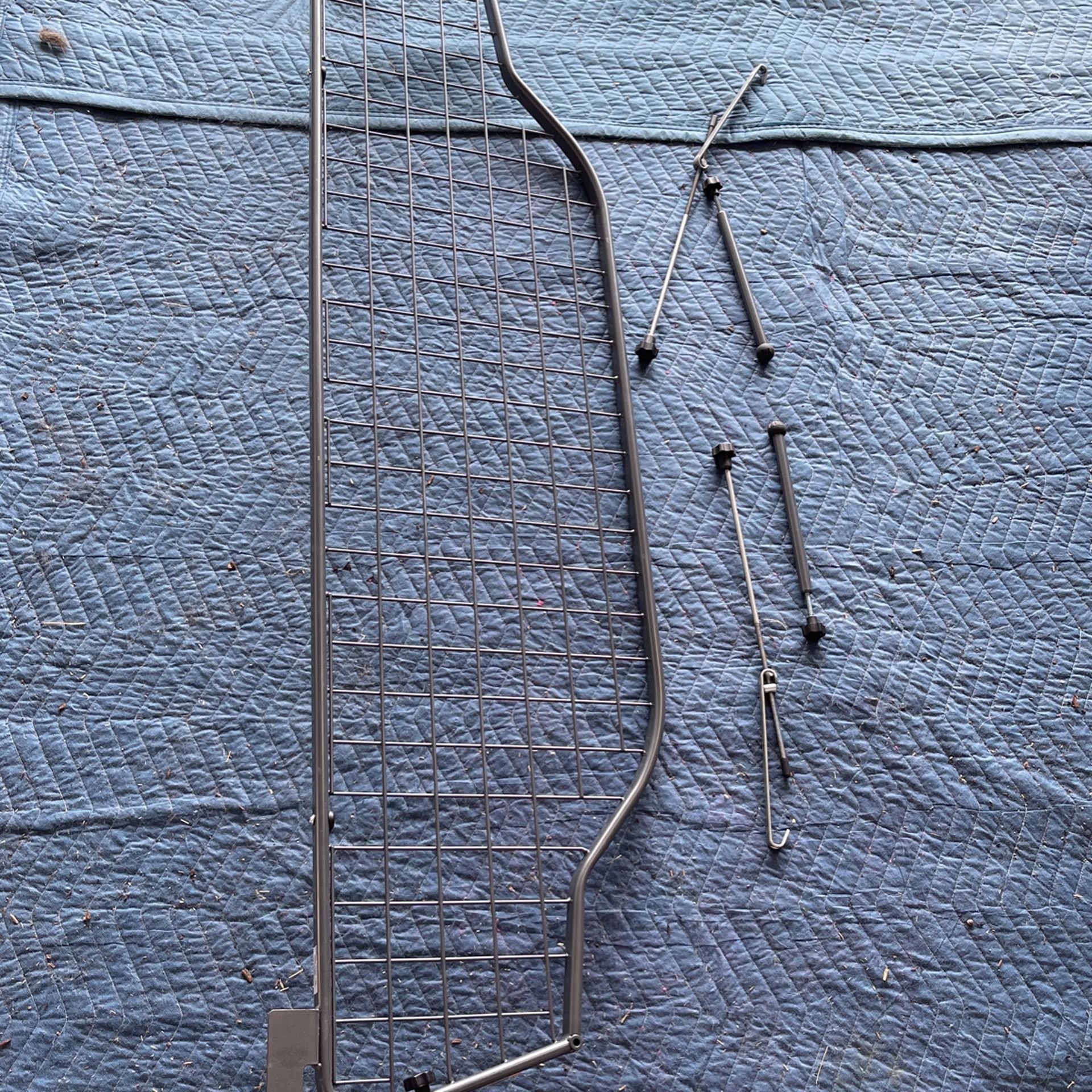 Jeep Grand Cherokee Rear Pet Cargo Barrier