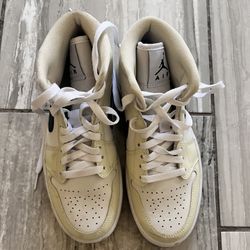 Coconut Milk Jordan 1 Mid 