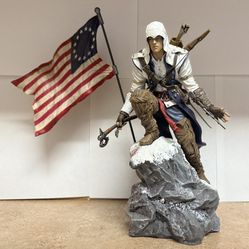 Assassin's Creed 3 III Connor Statue Collectors Edition W/flag No Box