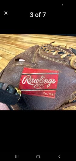 High performance Baseball composite bats and glove also catchers gloves have all sizes better hurry only 80 each