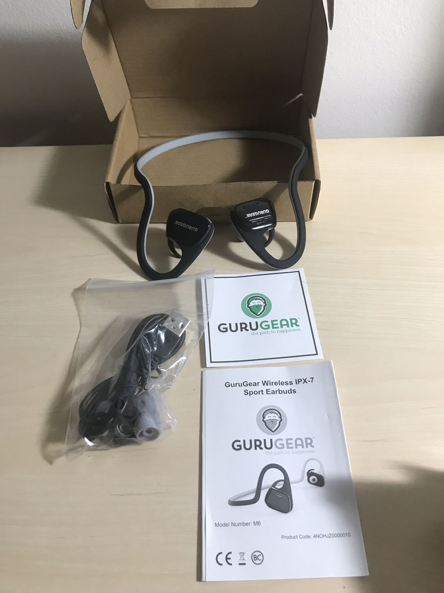 GuruGear Bluetooth a Wireless IPX7 Sport Earbuds.