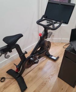 Peloton Bike