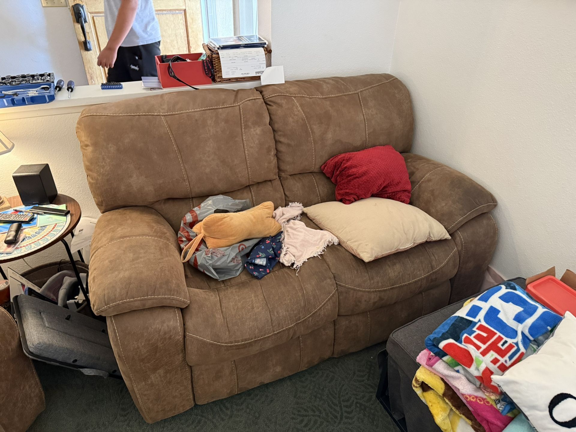Love Seat, Small Couch 