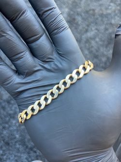 Cuban braclet