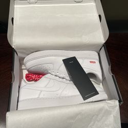 Nike Air Force 1 Low Supreme White Size 12