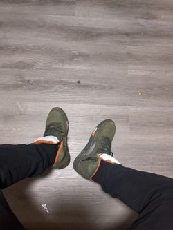 Jordan 5 “Olive”