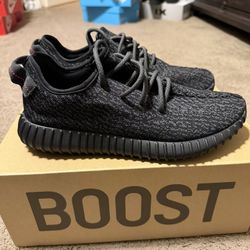 Yeezy Boost 350 “Pirate Black” 2023 Size 9.5 Men