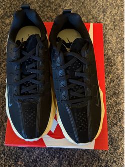 Nike Ava Rovers size 5Y 6.5W