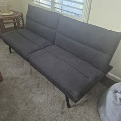 Black Futon
