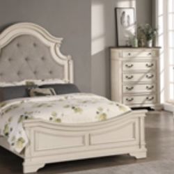Gorgeous Queen Size Complete Bedroom Set. Mattress Sold separately 