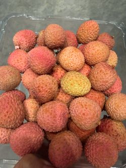 Fresh Lychee - $10/lb
