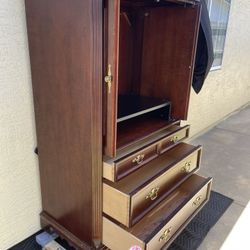 TV Wardobre/dresser/Muble Para Tele