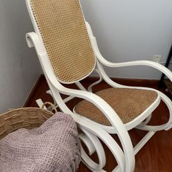  Rattan Solid Wood Rocking Chair