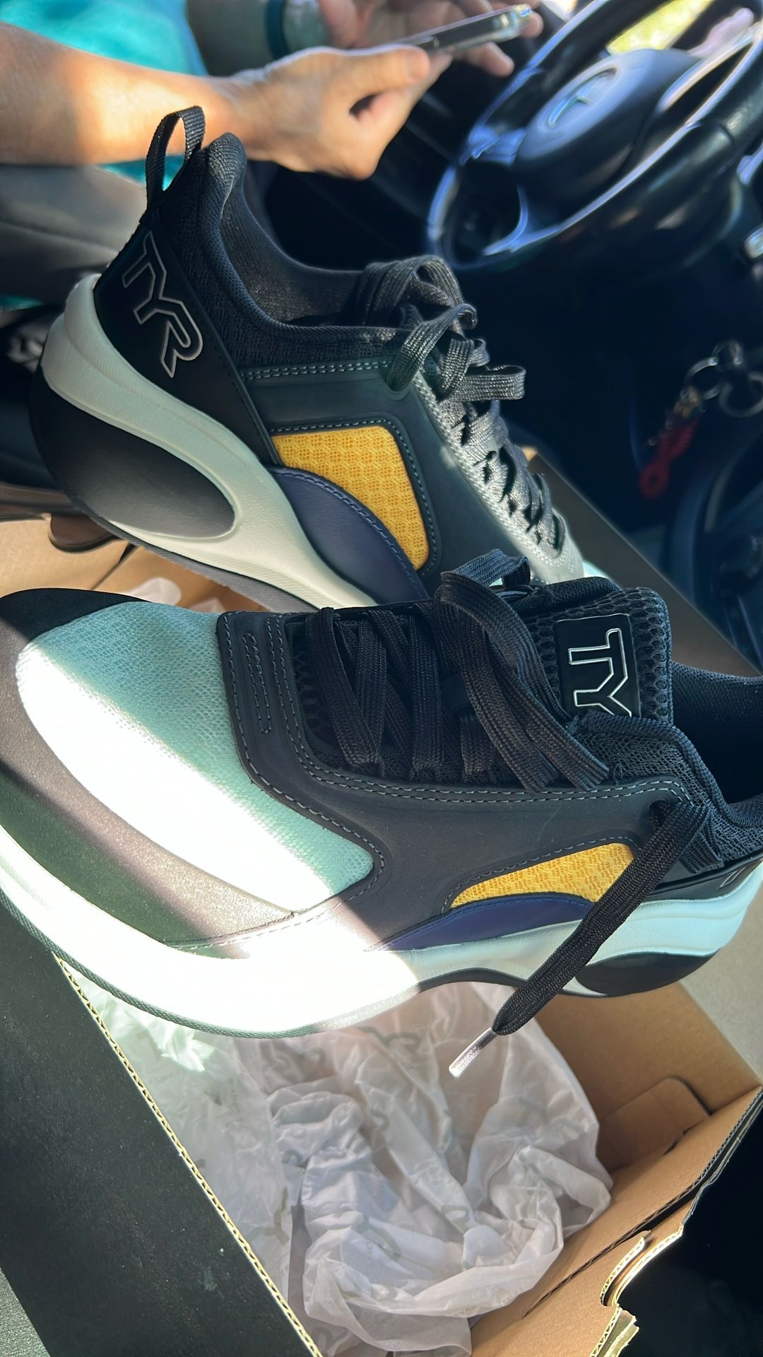 TYR WOMENS MENS SHOES CXT-FLOW NEW