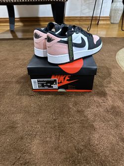 Jordan 1 Low Bleached Coral Size 5.5Y