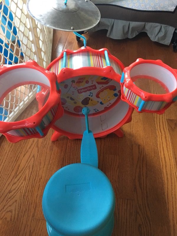 Fisher Price Drum Set