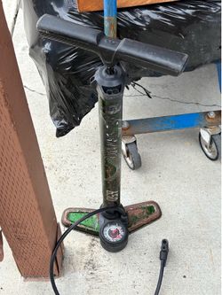 BELL HIGH VOLUME FLOOR PUMP "Floornado" BIKE PUMP MOUNTAIN BIKE BMX & CRUISER