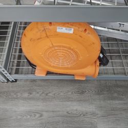 Bouncy Blower